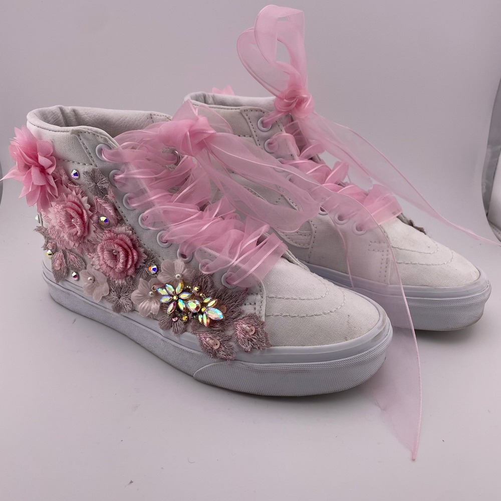 Custom Vans Sk8 Hi MTE White Pink Flower Embellished Sneakers US 6.5‎ Wedding